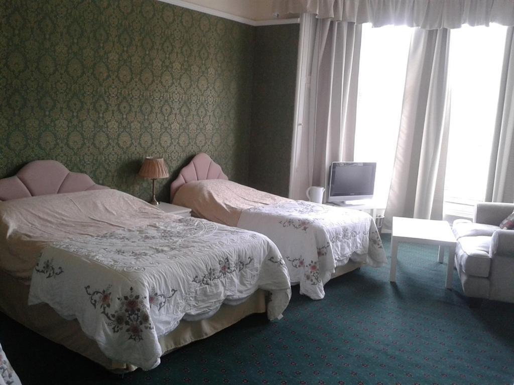 Capital Guest House EDI Eksteriør bilde